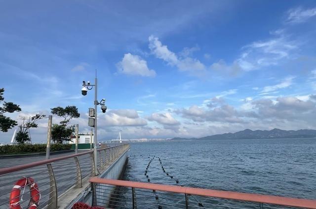 从深圳去苏州旅居5个月最后还是回广东了，旅游和定居真不是一回事。苏州园林评弹确实