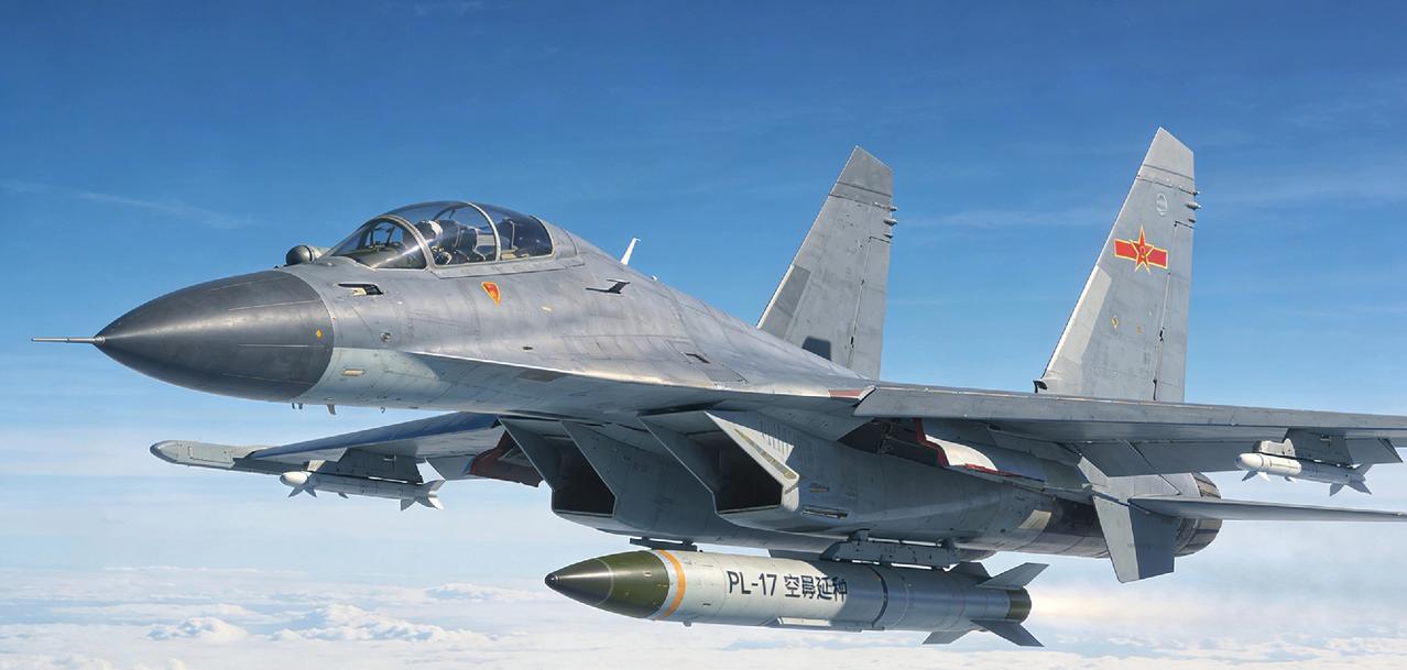 PL-17导弹有多能打？作为中国空军列装的新一代超远程空空导弹，PL-17