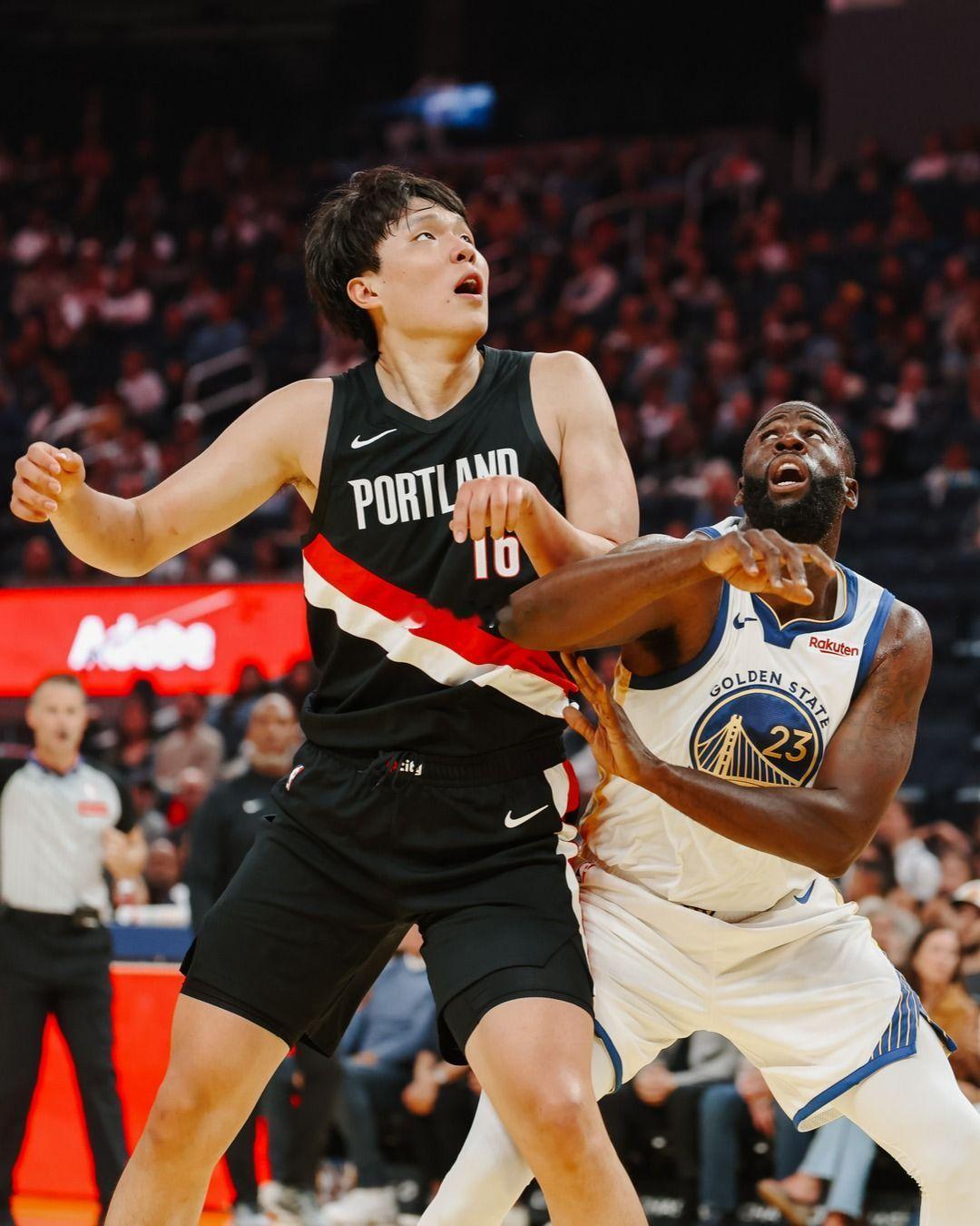 6犯离场，小杨，欢迎来到NBA。瀚森的第一场比赛就对上勇士，对面有着顶级球星库里