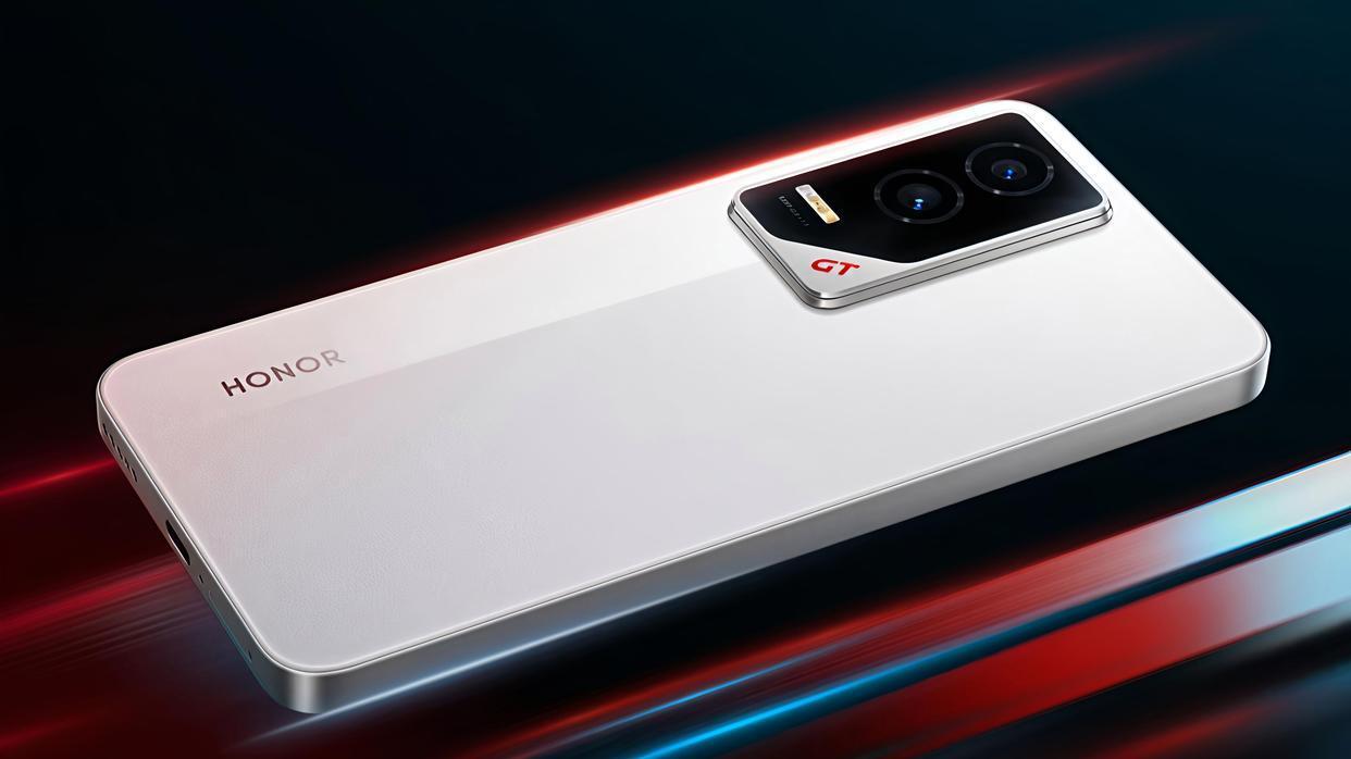 卷疯了！真我GT616+1TB国补后仅2569元千元档直接干到旗舰配置，