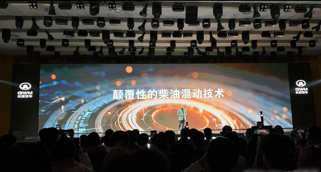 早该如此了，hev才是混动灵魂所在，没有充电条件，也不想驮着大电池的插电混动，这