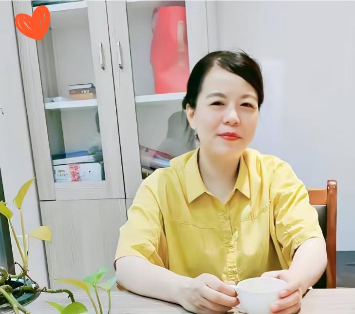 许敏这番话戳中多少人！眼泪流干后，她的坚持早不是为了自己家人们发现没？许敏