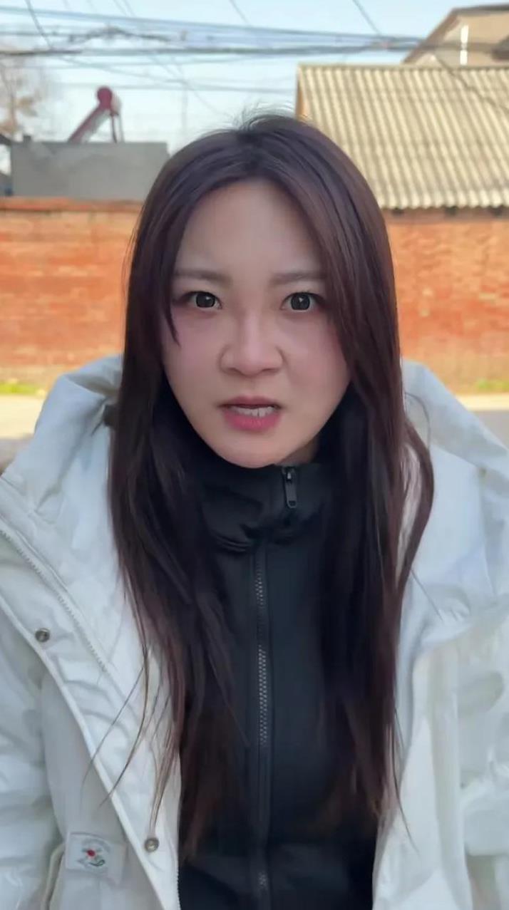 贪心不足蛇吞象，红内裤事件当事人“两只小段”被判赔偿40万，道歉30天！2月4