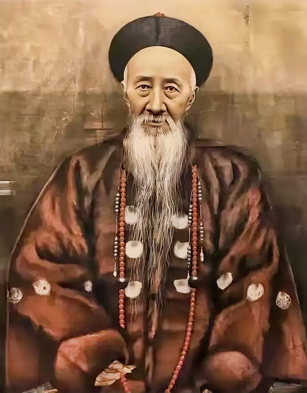 1895年，张之洞押上湖北的财政家底，引进德国设备筹建兵工厂，却买到德国军方并不