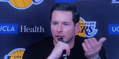 雷迪克接受媒体采访，谈及外界的噪音：“我不在乎你称我们为冠军争夺者还是不是冠军争