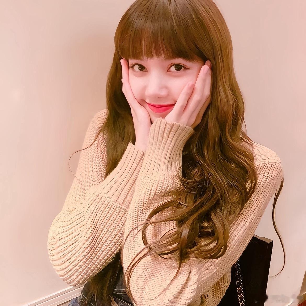 人间芭比果然名不虚传lisa​​​