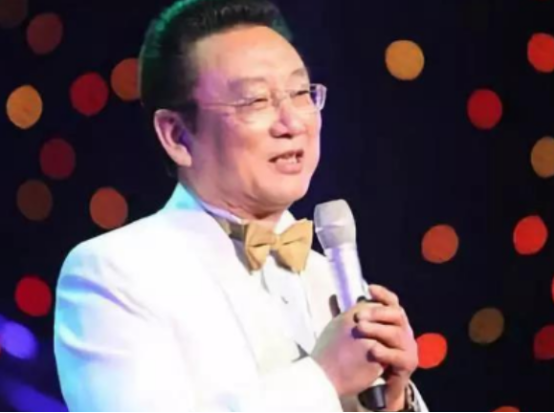 滚出中国！2015年，主持人问蒋大为为什么一打开网页资料就显示你是加拿大国籍，