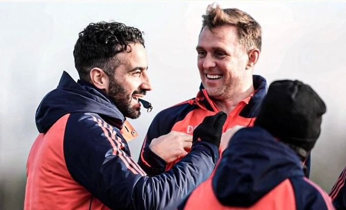 CallumFoy被问及是否在弗莱彻斯U18队中看到了阿莫林一线队使用的3-4