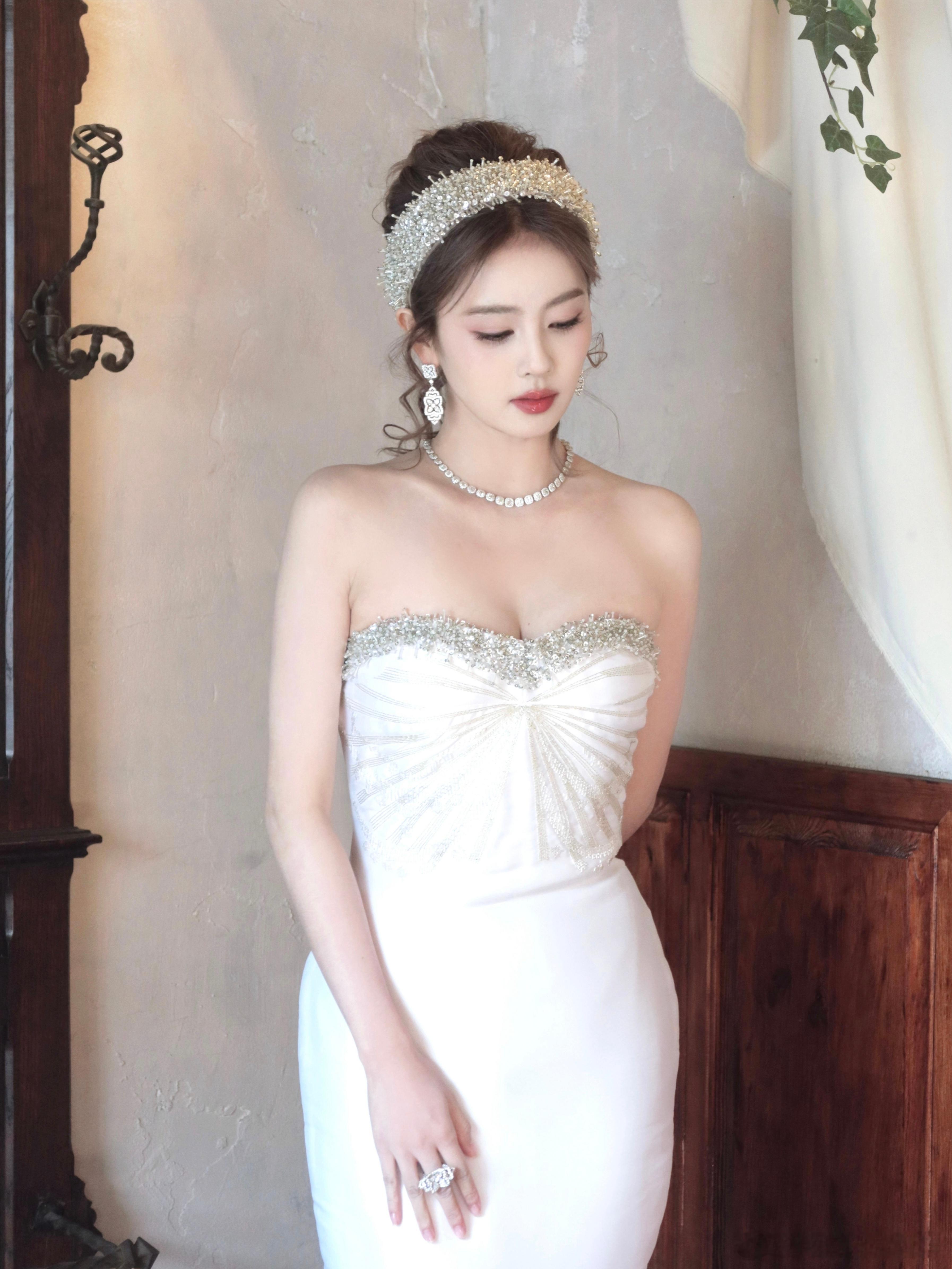 微博视界大会红毯白鹿最新物料美神降临了🥂​​​