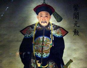 雍正十年，也就是1732年，岳钟琪因西北军务失利等问题被夺去官爵，交兵部拘禁。到了雍正十二年，大学士