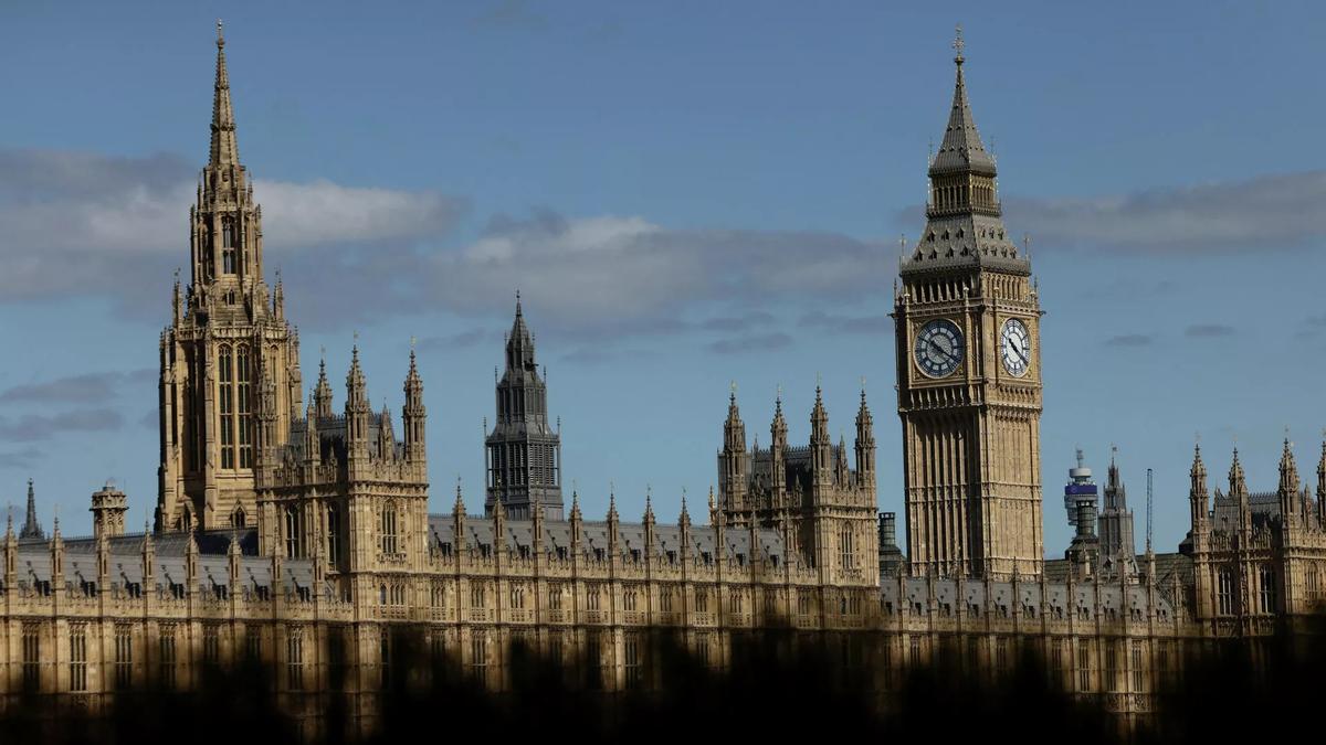 答应赔钱，英国点头了。 2026年7月28日，商务部部长王文涛与英国新任商贸