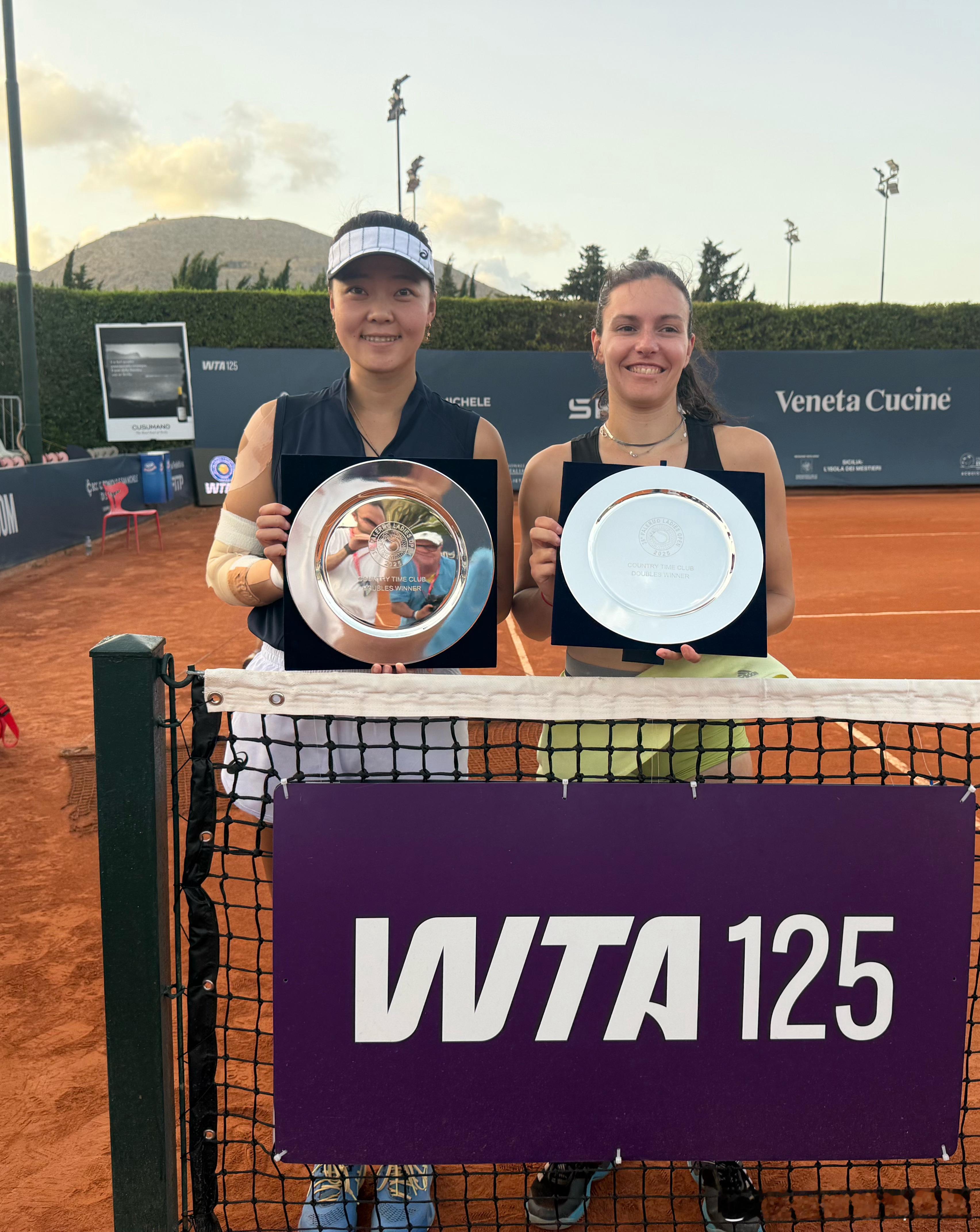 🇨🇳苏州WTA125女双1/4决赛🇨🇳丰硕/🇫🇷卡西诺6-2/6-4