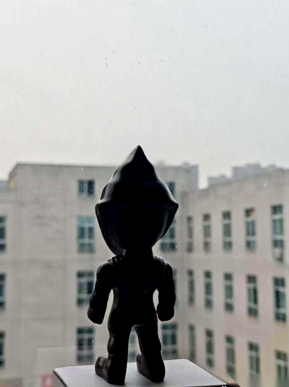 “你敢抢我儿子，试试。”我当着整条街的人，指着他鼻子说的。那一刻，我不是泼妇，