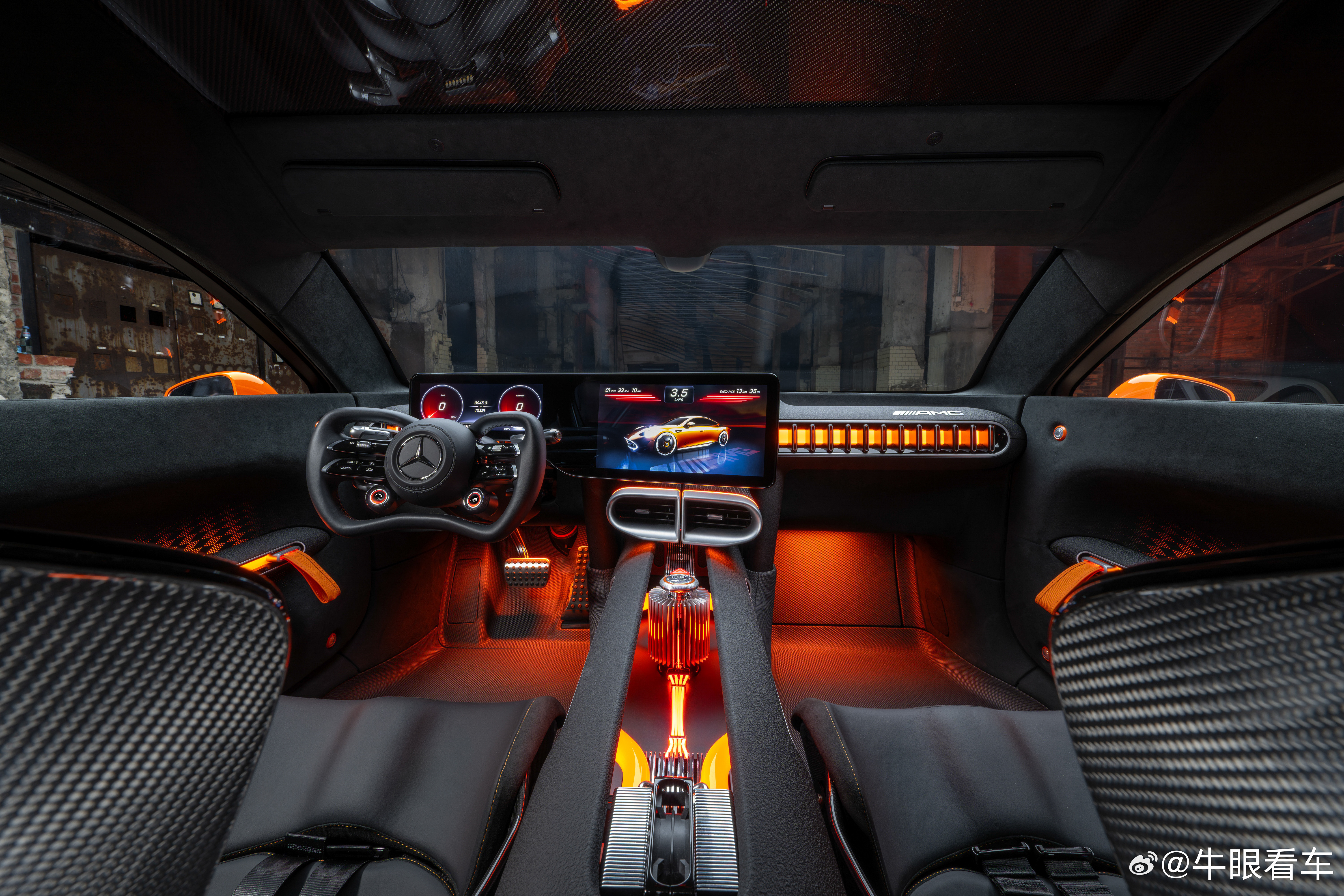 概念和现实奔驰目前的概念车基本都是量产的概念化，先后顺序和过去不一样了。