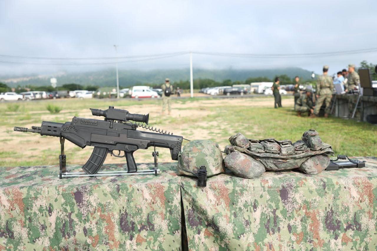 每天认识一件兵器QDS-121型步榴枪，战略步枪痛失网名​​​