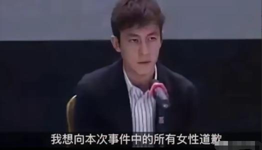 2009年，外国记者问陈冠希：“你当初为什么要拍摄这些照片？”陈冠希说：“实际我