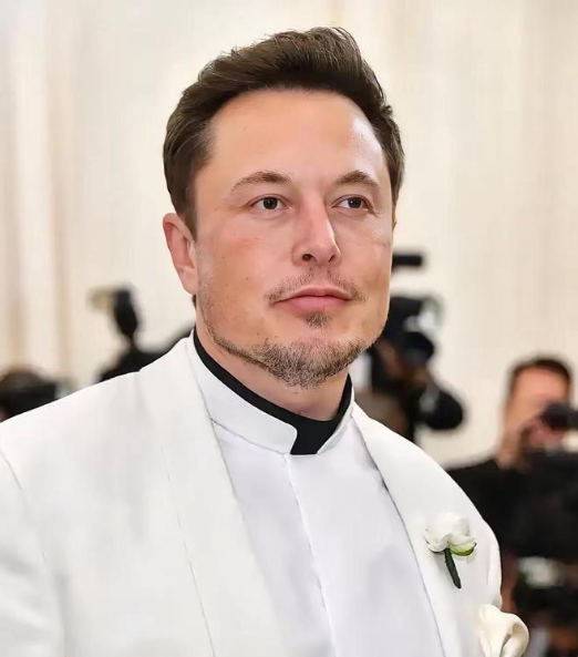 马斯克的预言让人惊掉下巴，他说2030年开始，人类将面临大规模失业，大部分专业技