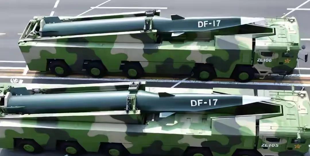 “九.三”阅兵新装备最大看点应为陆基导弹DF41将变牛夫人据美国防务新闻网站
