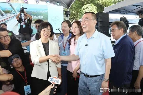 绿营释出山水民调，苏巧慧39.1%领先李四川34.5%，差距4.6个百分点