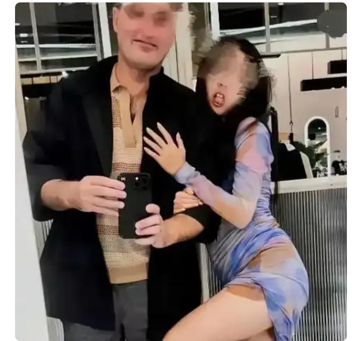 牢a似乎把女留学生的归国路给堵了。三通一达后的女留学生回国估计没人要了。这样连正