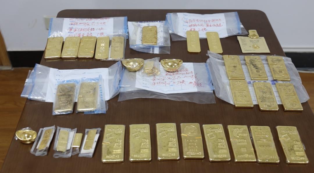 南京两研究生盗窃2700多万的黄金轰动全国，没想到今时今日的环境下，竟然还有