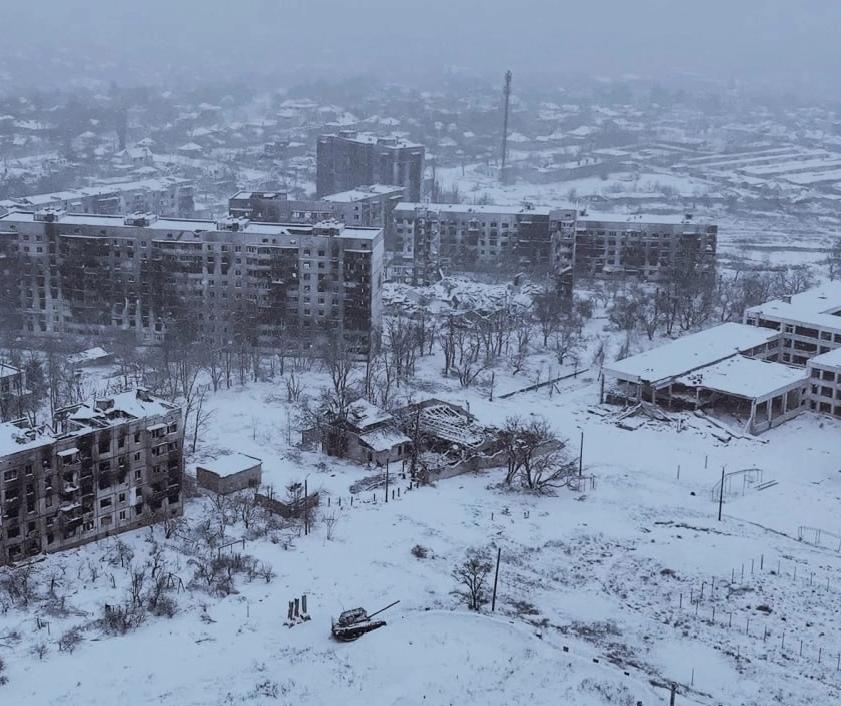 乌克兰彻底懵圈了，正当俄军猛烈乌方能源设施之际，一场极度寒冷的冬季寒潮不期而至，