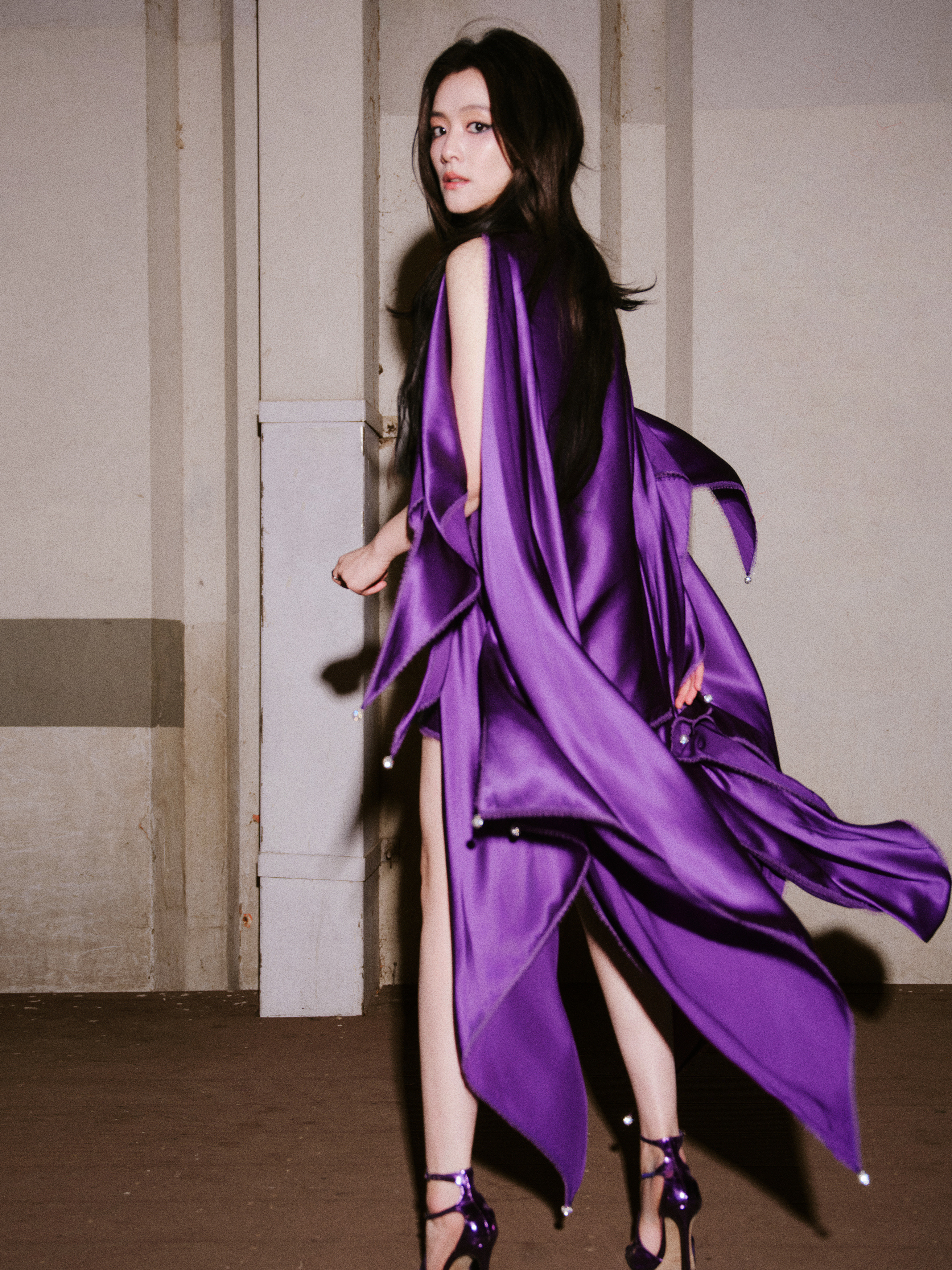 陈昊宇｜REDGALA陈昊宇身穿AlexisMabille2023春夏