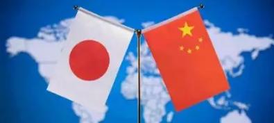关你们什么事！7月1日咱们的《民族团结进步促进法》刚落地，德国日本就坐不住了，一