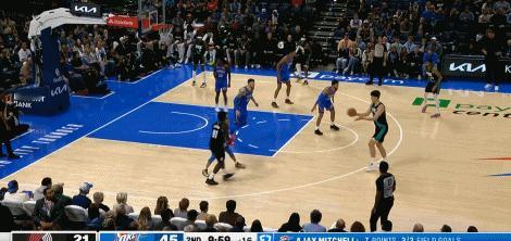 讲真，杨瀚森投三分，只要把垫步的脚步做好，他的三分命中率还挺高的。进了的，全是这