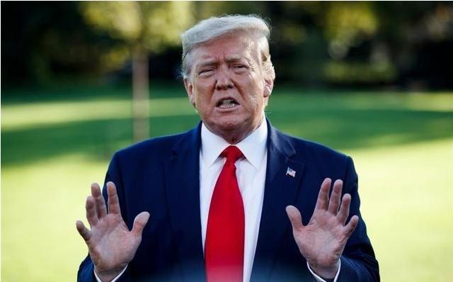 特朗普这届政府和拜登政府比起来，完全不是一个水平。他的团队中，没有一个人在智力、