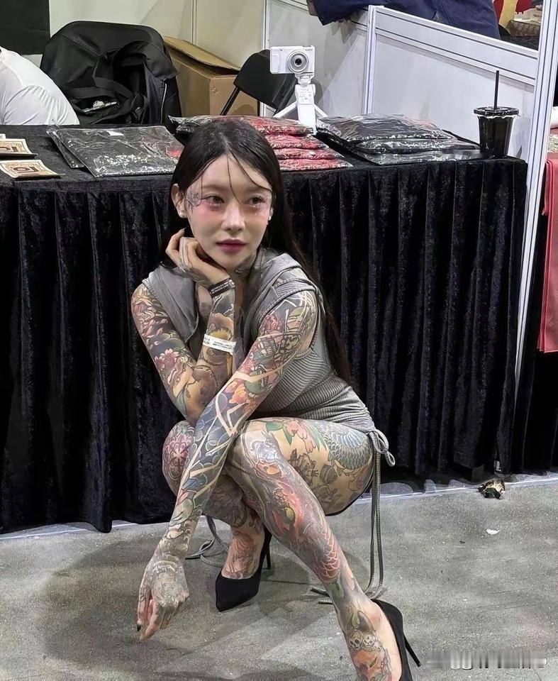 人家自己喜欢就好，我不做评论