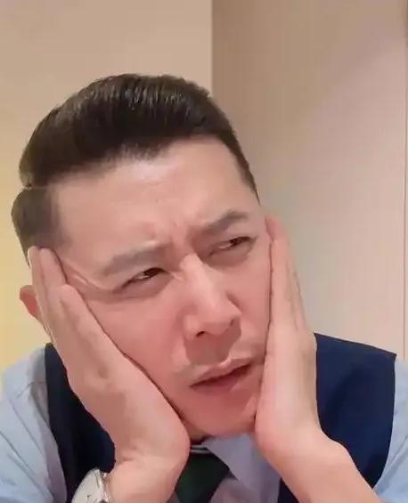 深更半夜，月朗星稀，一个男人连麦大冰，像领导一样，直接派活:我马上要结婚了，我