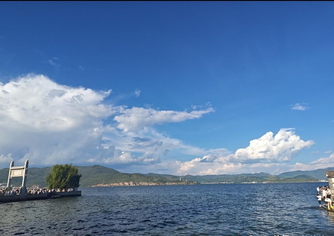 刚被老街坊一说，心里一凉：今天是三九第一天，往后18天，很可能是一年中最冷的那段