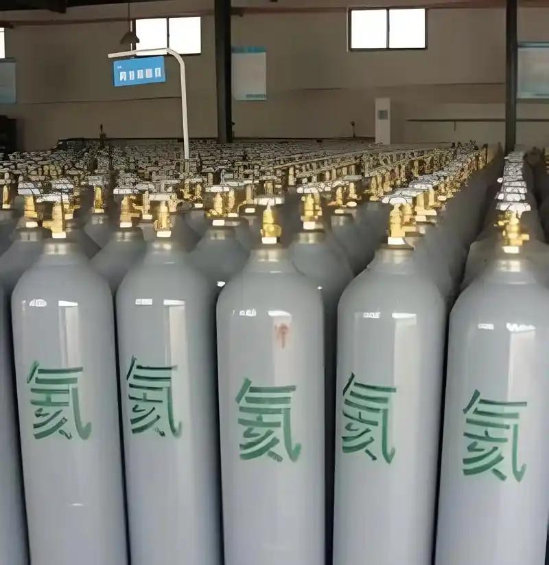 世界最大氦气厂停摆，全球芯片产能暴跌三成，中国芯片也受冲击近期卡塔尔全球