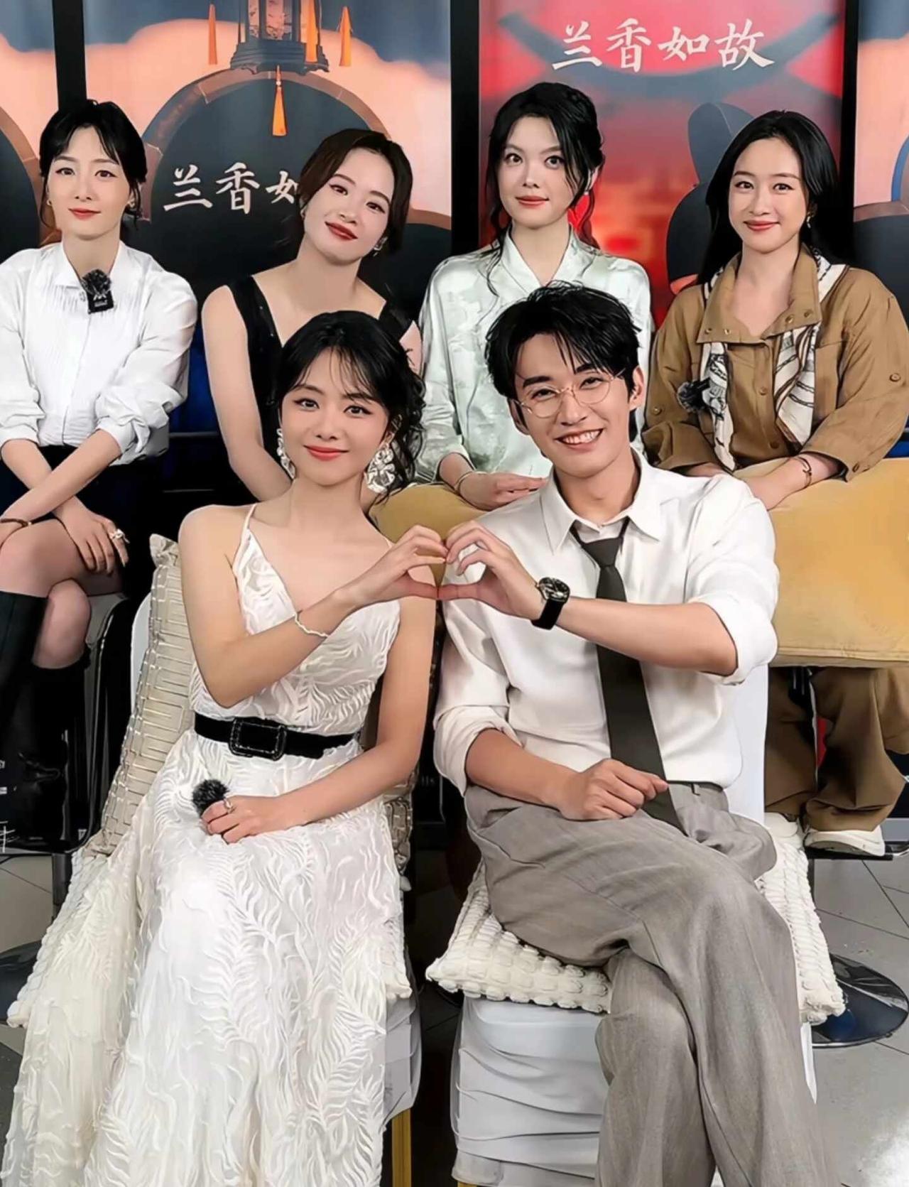 真的！就不能给个中国版的玄彬和孙艺珍吗？CP感真是个玄学这俩真的各个方面都配