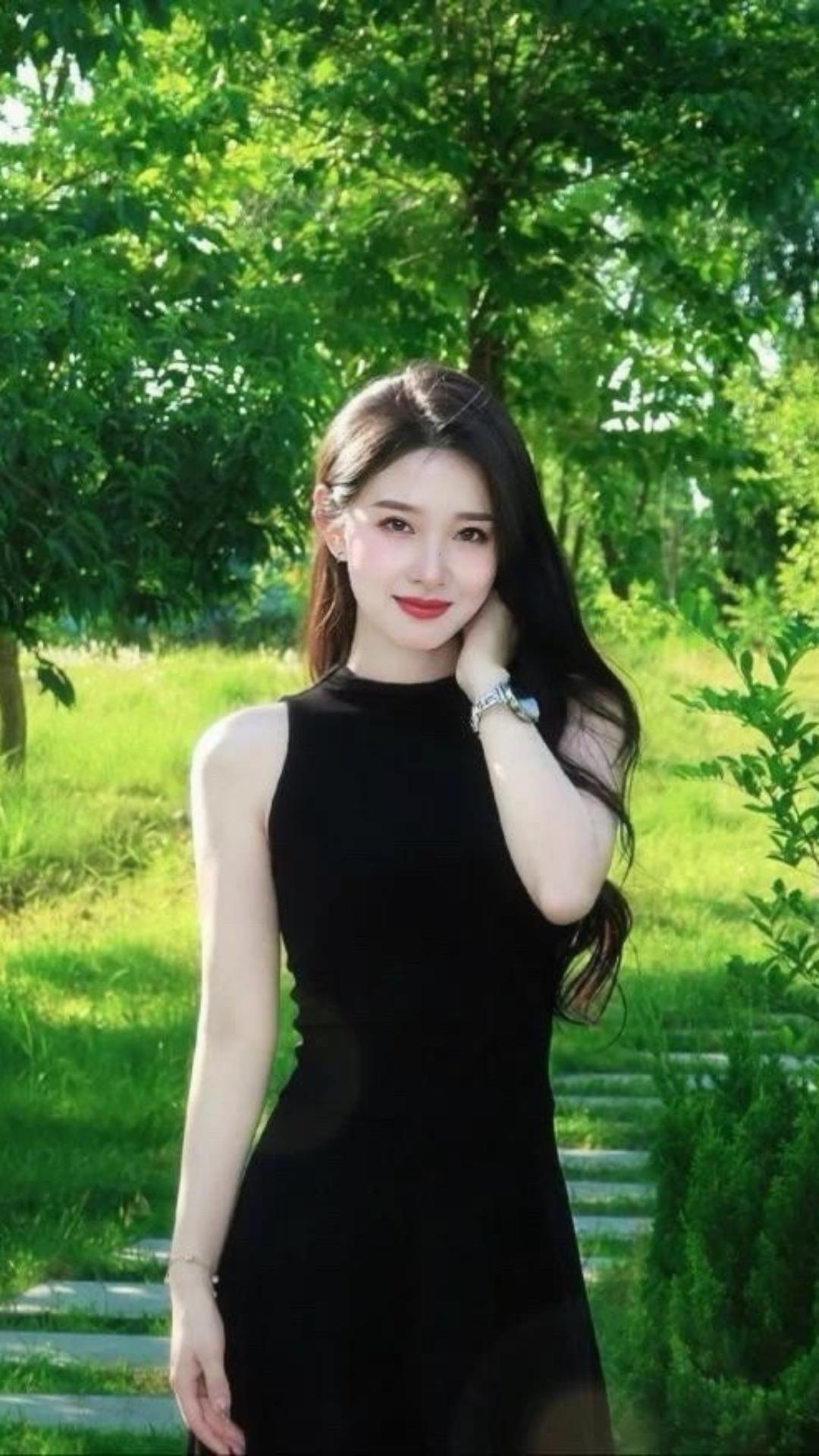 阳光这么好，何必自寻烦恼！你喜欢哪一种气质的美人?女人如何穿出含蓄的性感?在