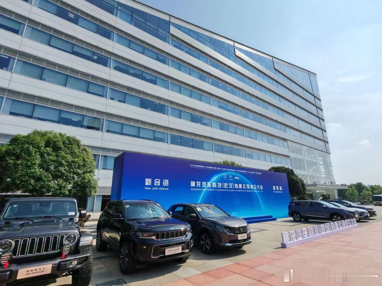 很多品牌来中国，只是把这里当成一个销售市场。但Jeep这次回来，是把这...