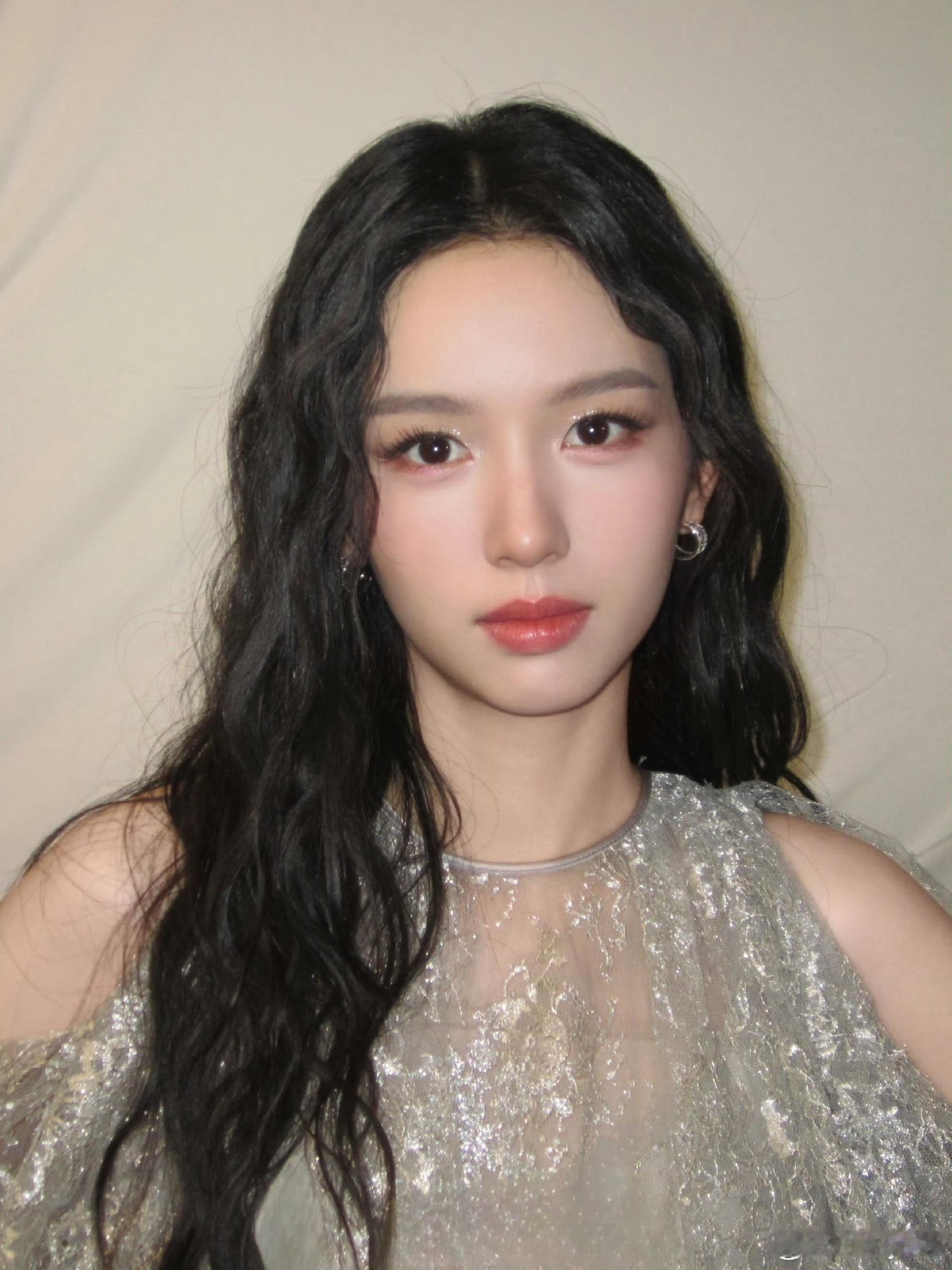 今日份营业的👧🏻欢迎评论补充～