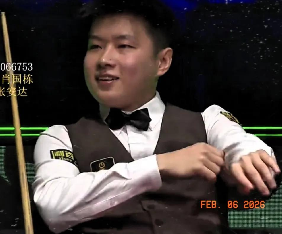 第4局，81-23，赵心童再下一城，比分3-1领先进入中场休息。又是磕磕碰碰侥