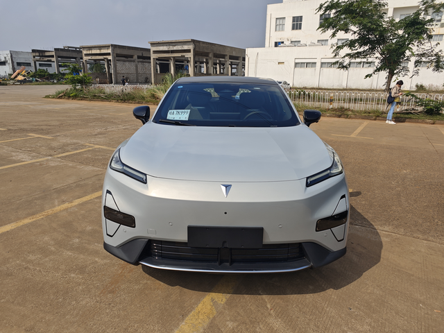 “年轻人的一个教训”提车选车:2024年10月25日决定报废置换，试驾了奕