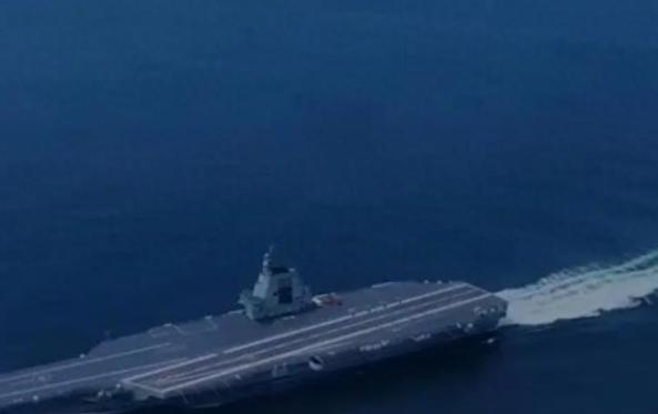 阅兵结束后，中国又要举办一国际盛事，特朗普快要坐不住了2025年9月，全球目光