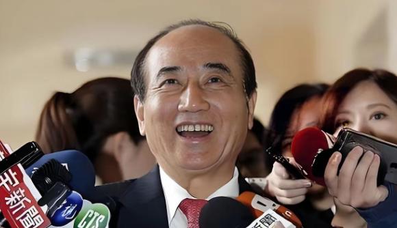 80岁的王金平，这回是彻底不装了。他提出的“两岸治权互不隶属，主权同而不分
