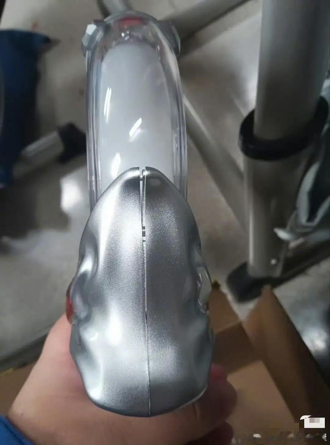 虞书欣的周边应援棒270能赚260吧