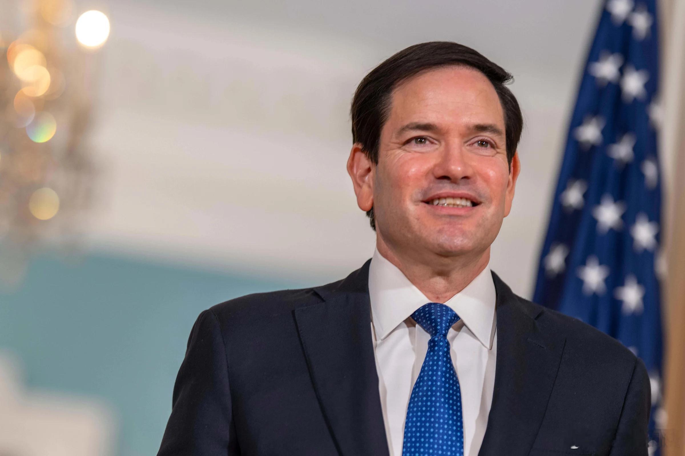 【又又又：美国将需缴纳最高15000美元签证保证金的国家名单扩大了近三倍】（美联