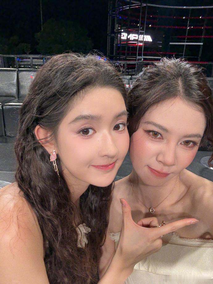 女明星合照就是养眼！！！​​​