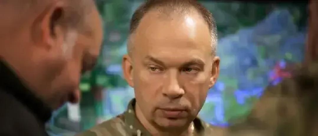 乌军说损失下降、战果提升，这组数字背后更像一场叙事战。乌军总司令在社交平台