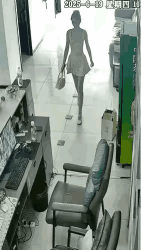 这是公司最精致的打工人