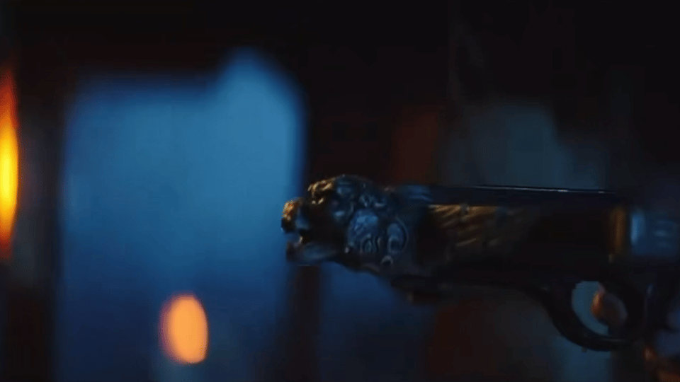 佟梦实打戏佟梦实《长安二十四计》的打戏也太绝了！裹着斗篷挥剑，动作行云流水，披