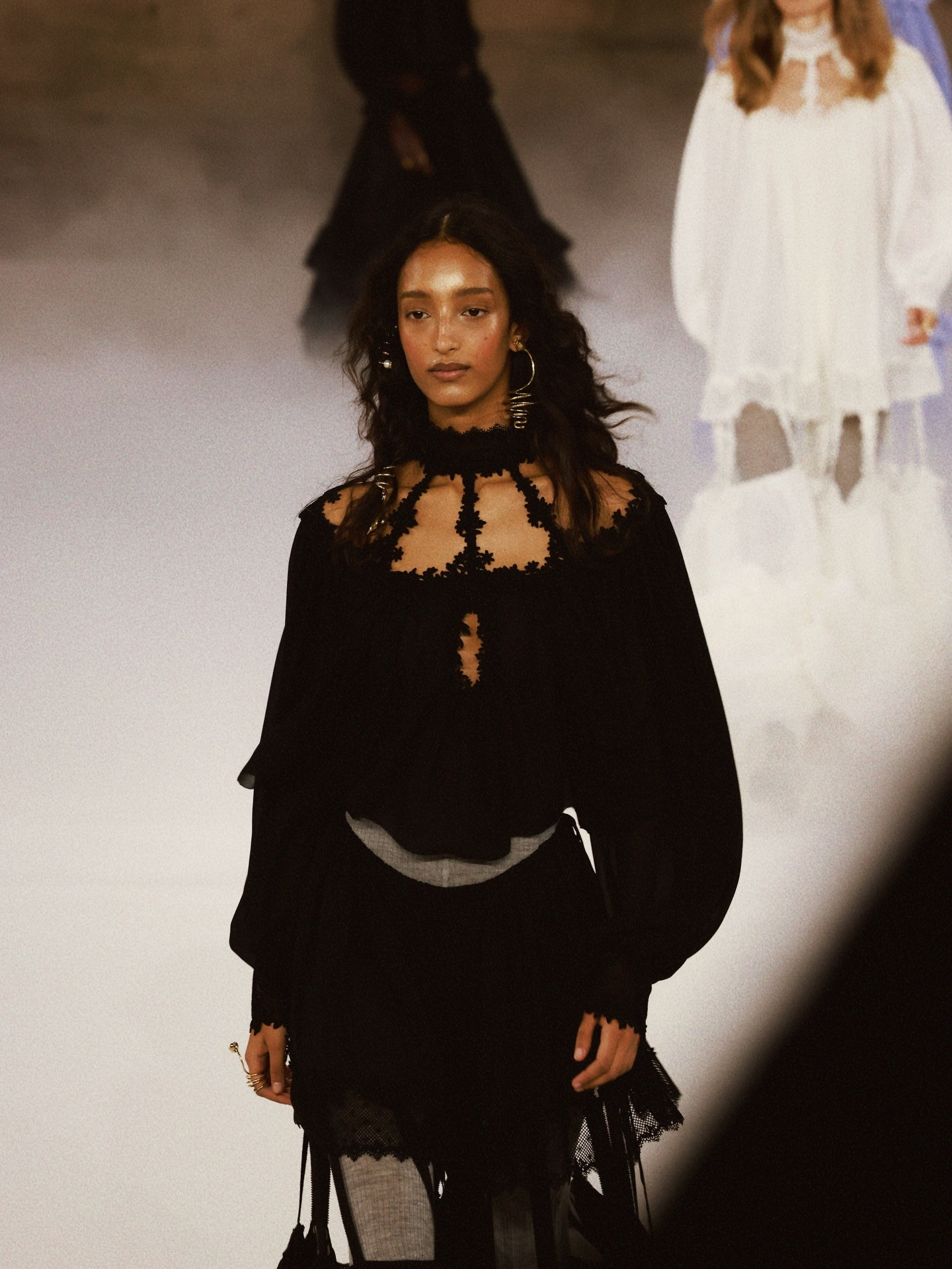 CHLOÉF/W2026Show时装周巴黎时装周