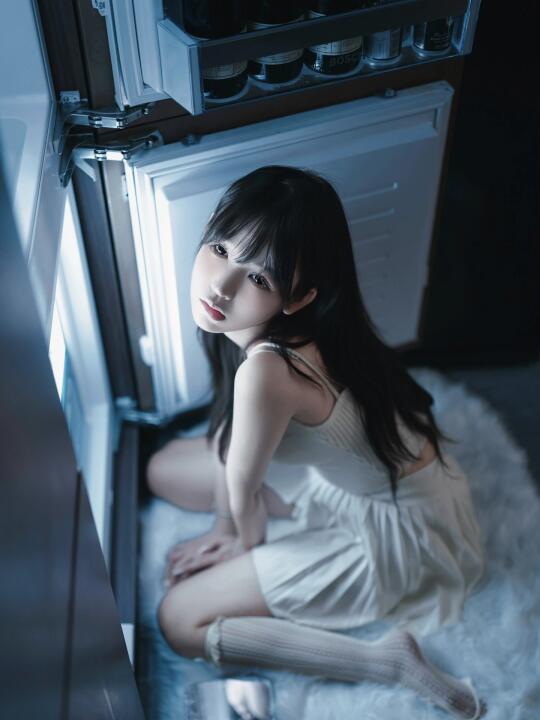 冰箱里有